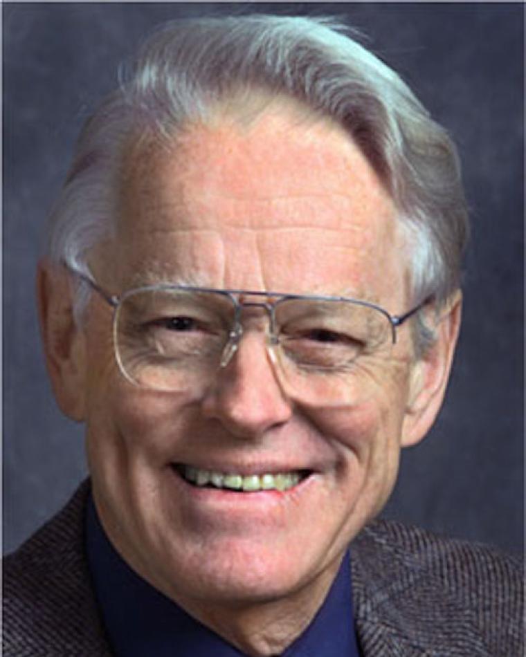 Paul L. Richards photo